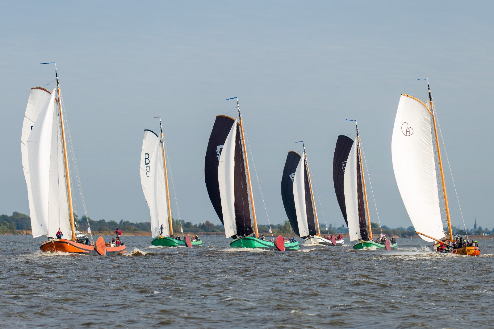 Skutsje op het water4 1